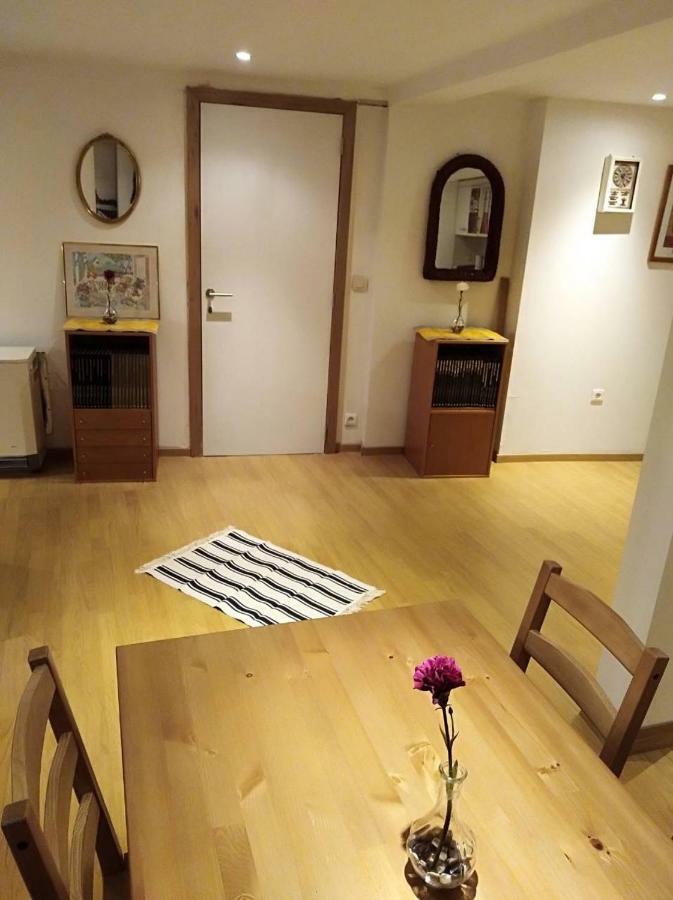 Charmant Duplex A 200M De La Cathedrale Apartman Liège Kültér fotó